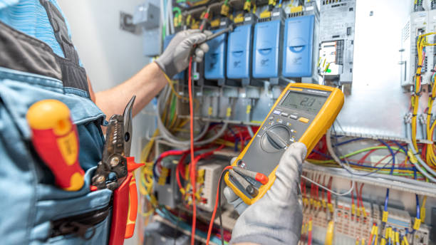 Best Circuit Breaker Repair  in Sheffield, AL